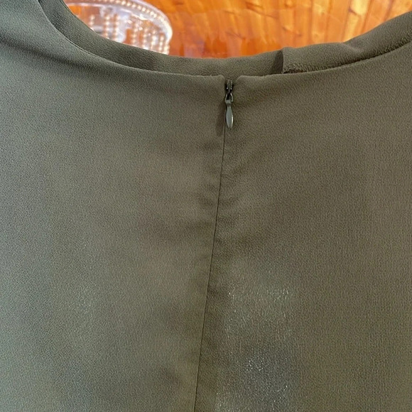 Worthington, Sz Sm Sleeveless Blouse, Excellent Condition - Picture 3 of 5